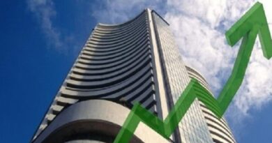 शुरुआती कमजोरी के बाद मजबूती के साथ बंद होने में सफल रहा शेयर बाजार, सेंसेक्स और निफ्टी उछले